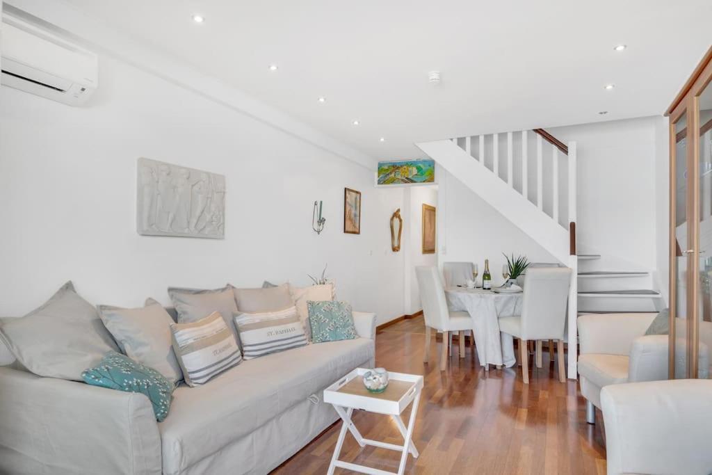 La Prom - A Two Bedroom Apartment With A Sea View ニース エクステリア 写真