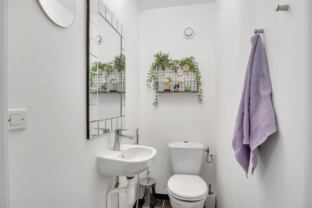 La Prom - A Two Bedroom Apartment With A Sea View ニース エクステリア 写真