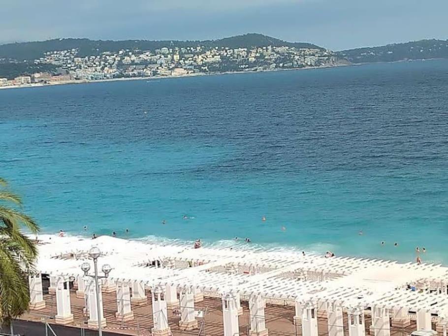 La Prom - A Two Bedroom Apartment With A Sea View ニース エクステリア 写真